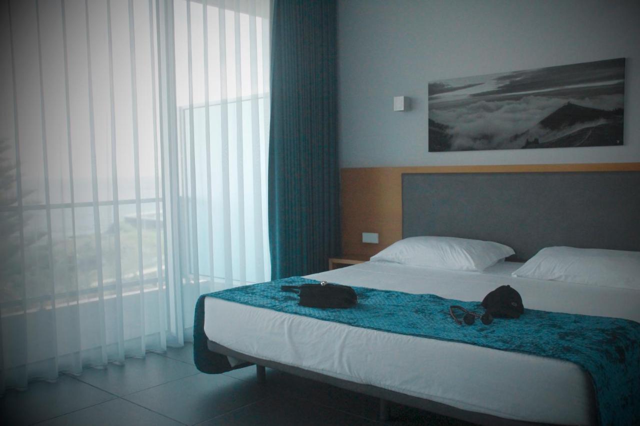 Whalesbay Hotel Apartamentos Capelas Kültér fotó