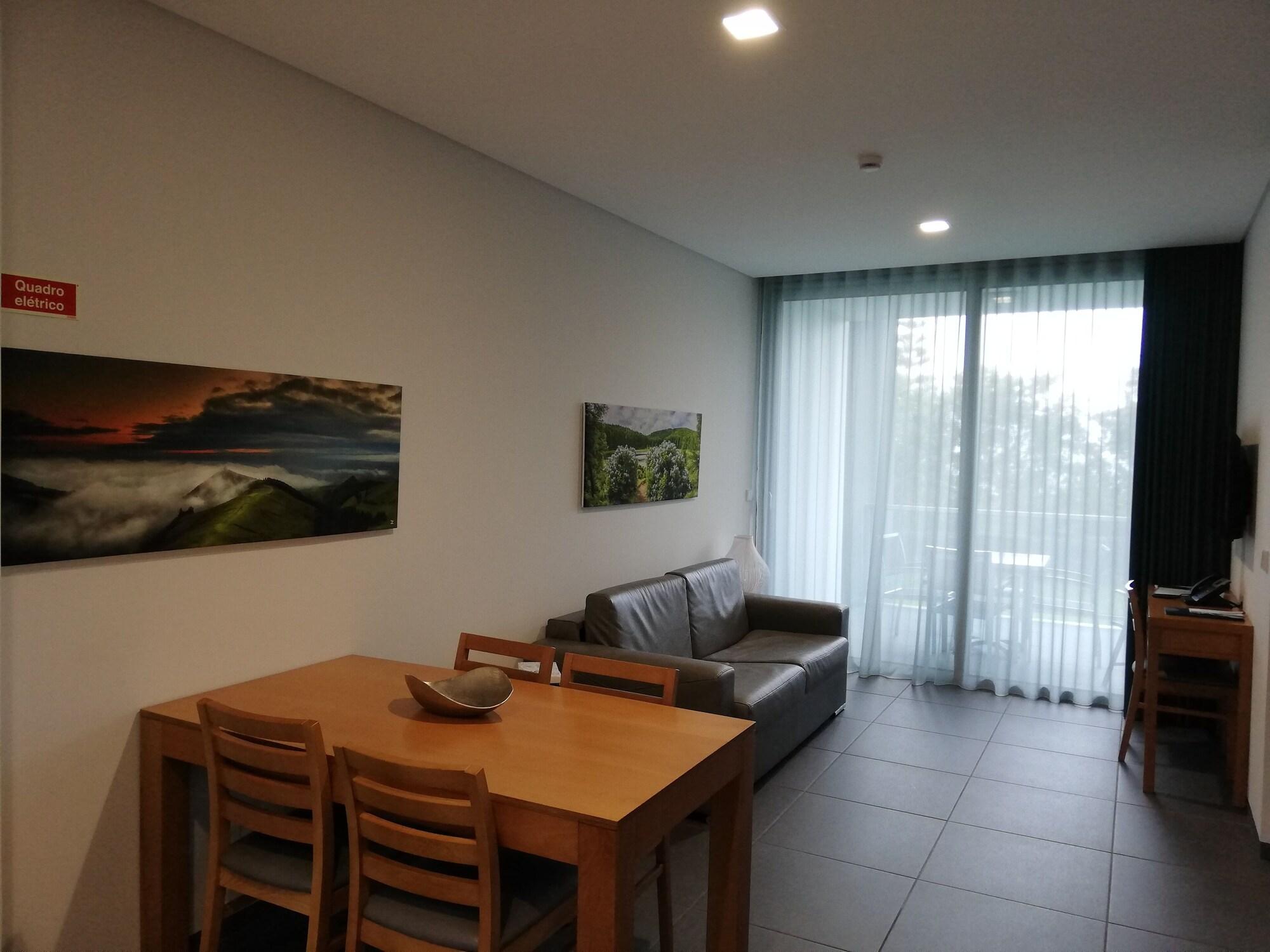 Whalesbay Hotel Apartamentos Capelas Kültér fotó